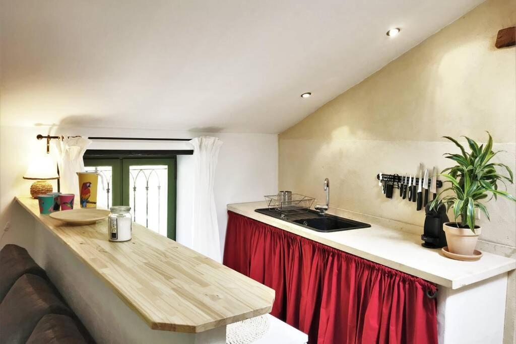 Coeur De Goudargues! 3 Ch, 3 Sdb, Exterieur, Clim Apartamento Exterior foto